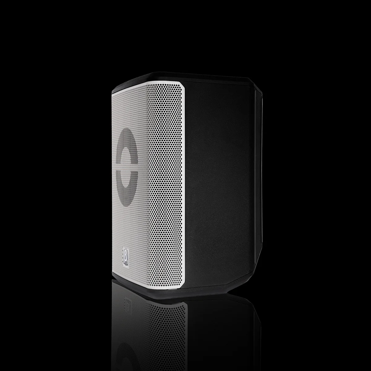 MB3 Magic Box | Трехполосная портативная аккумуляторная PA-система | Серебристо-серый — изображение 3